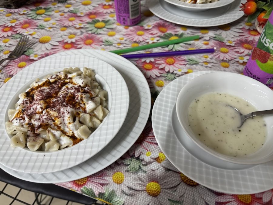 El Açması Mantı Menü